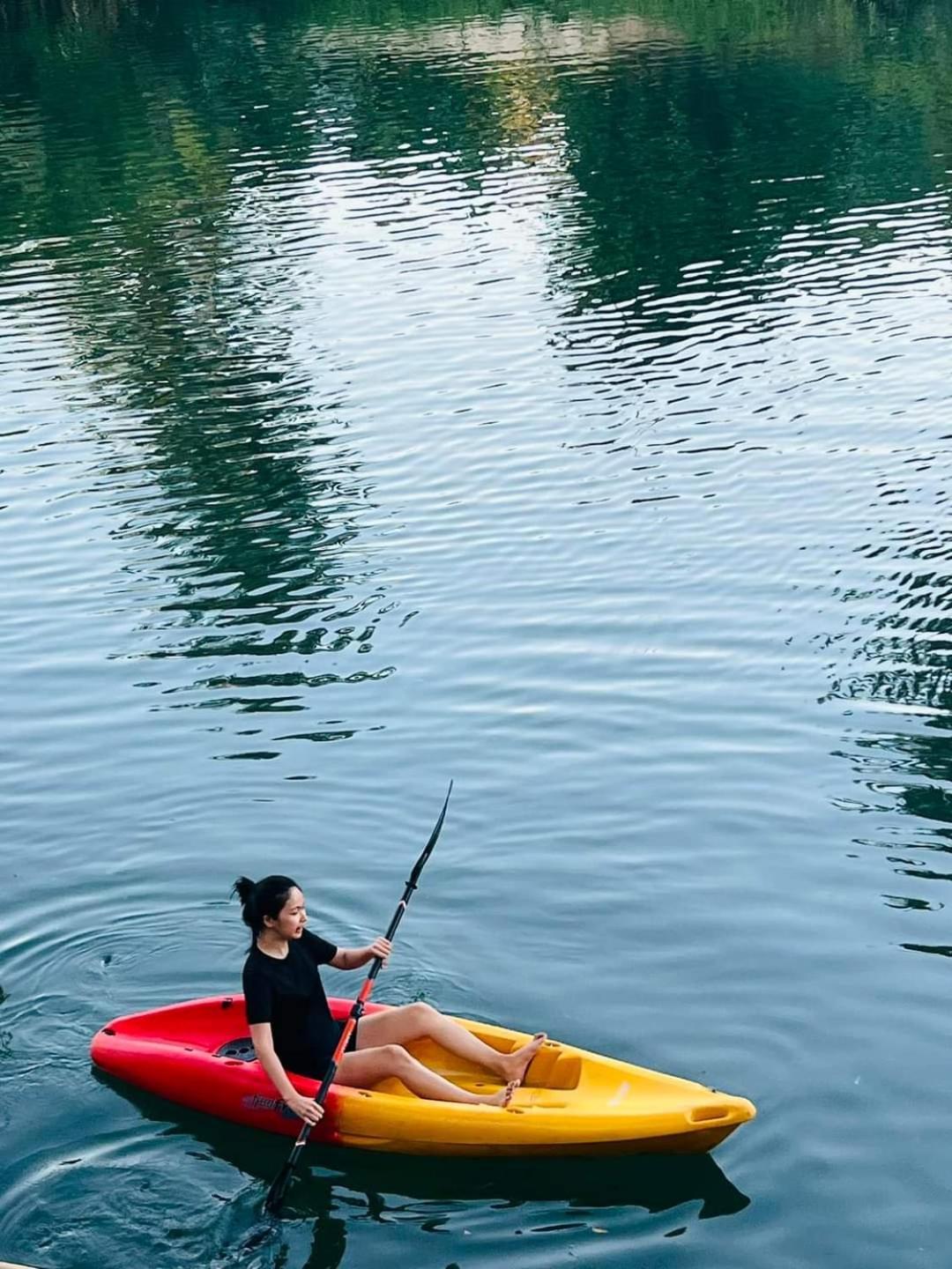 Gbu Loboc River Guesthouse Bagian luar foto